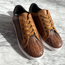 Alda götuskór úr ofnu leðri