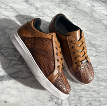 Alda götuskór úr ofnu leðri